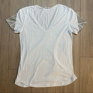LULULEMON white and gold What The Sport short sleeve v-neck tee 8